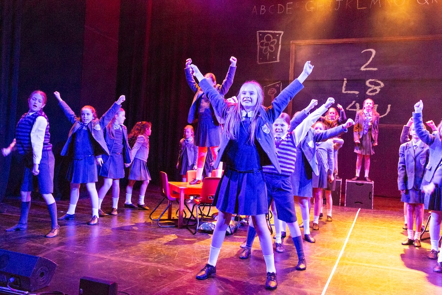 school kids costumes